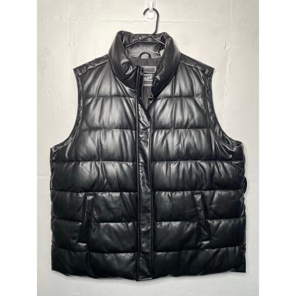 LEVIS Vegan Faux Leather Puffer Vest Womens Black Size 4X - Picture 1 of 6